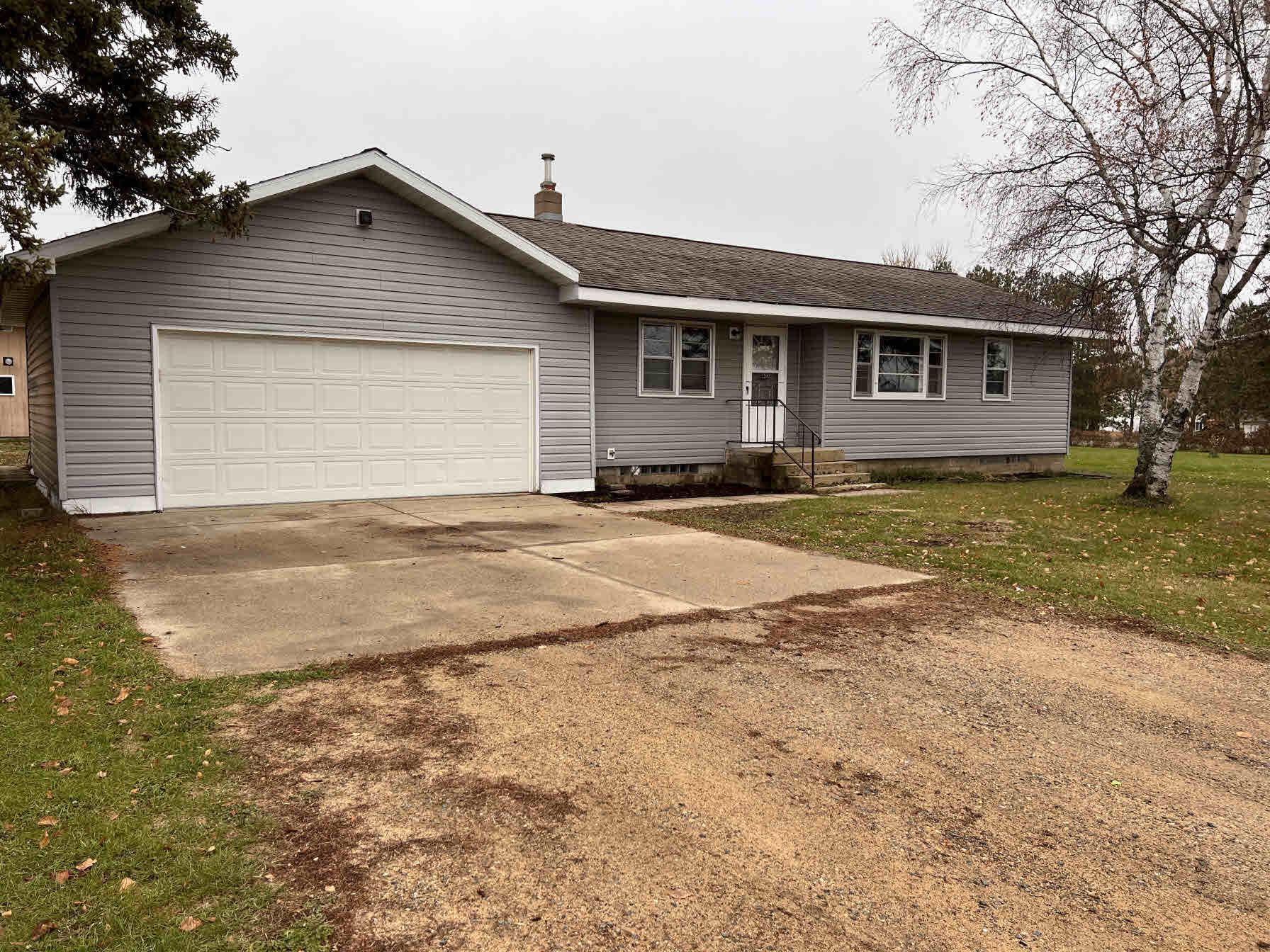 704 Huntsinger Avenue Property Photo 1