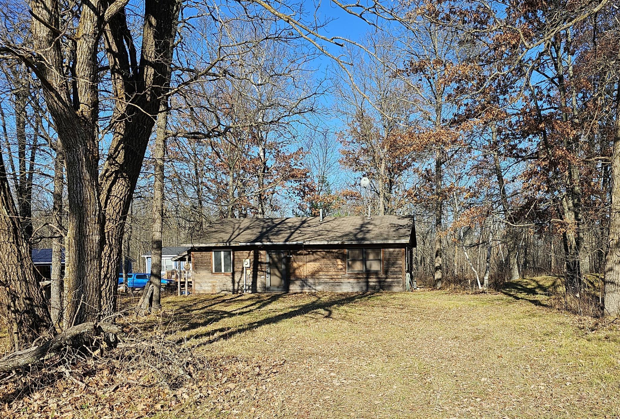 17798 S Black Bear Road Property Photo 1