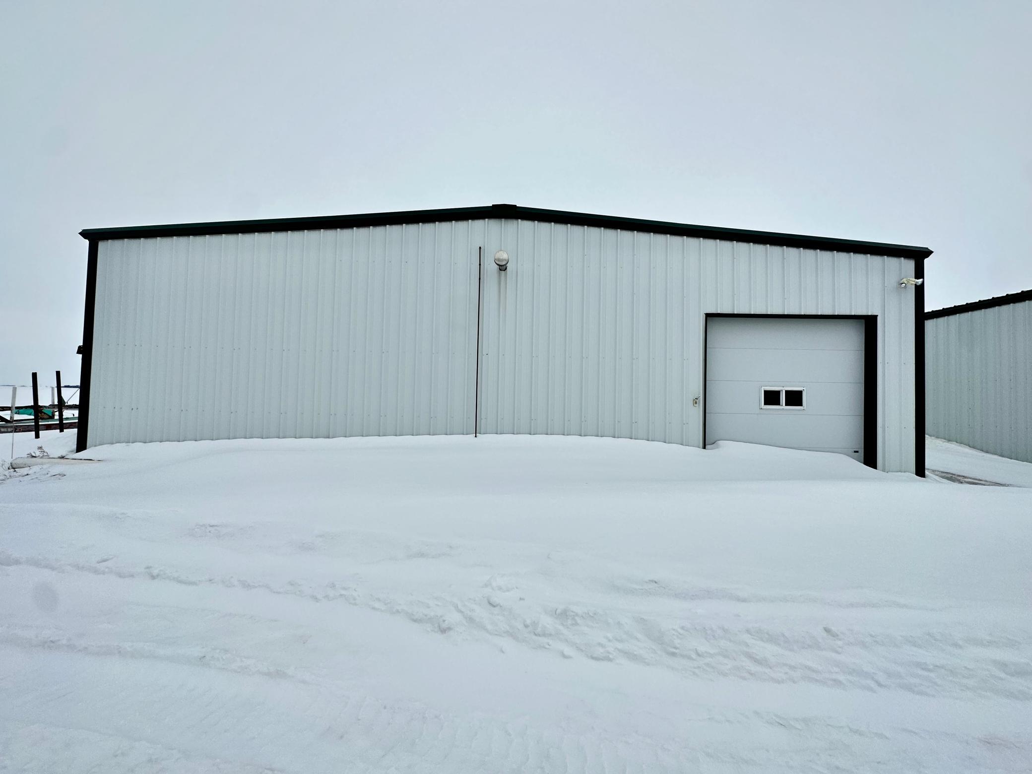1111 2nd Street Hangar 3 Property Photo 10