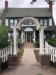 2047 Grand Avenue Property Photo