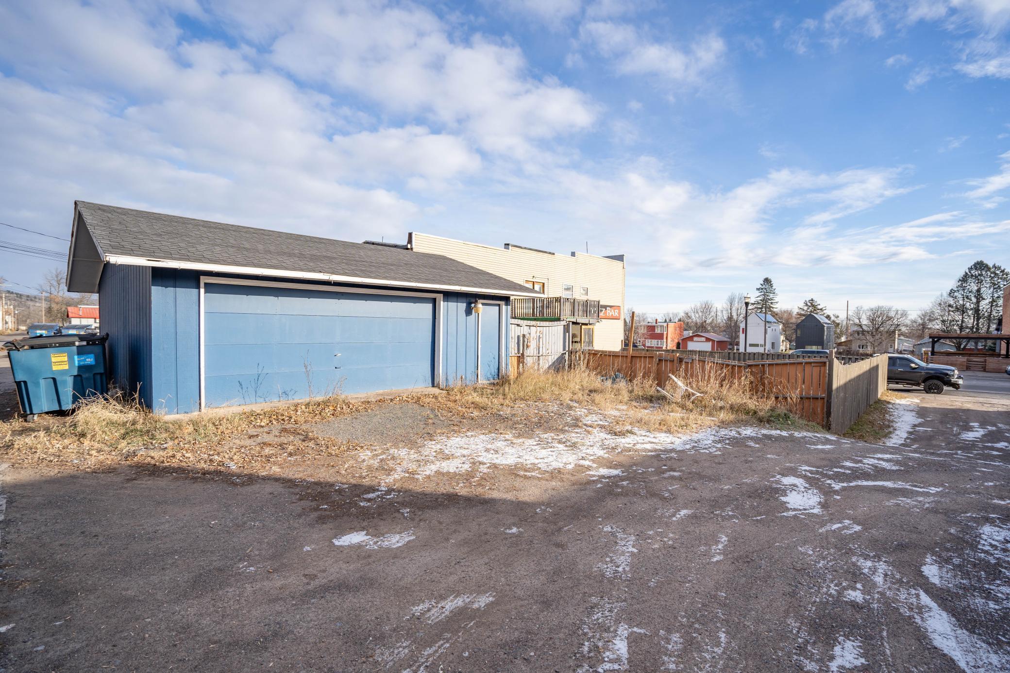 1321 Commonwealth Avenue Property Photo 8