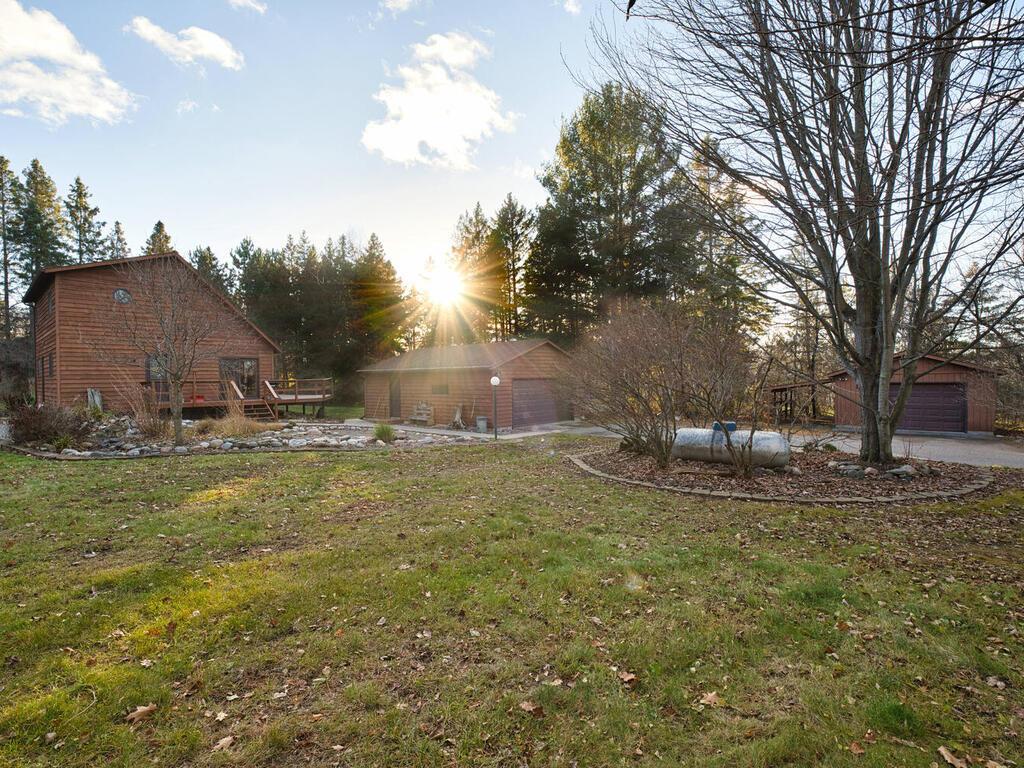 912 Trout Lake Road Property Photo