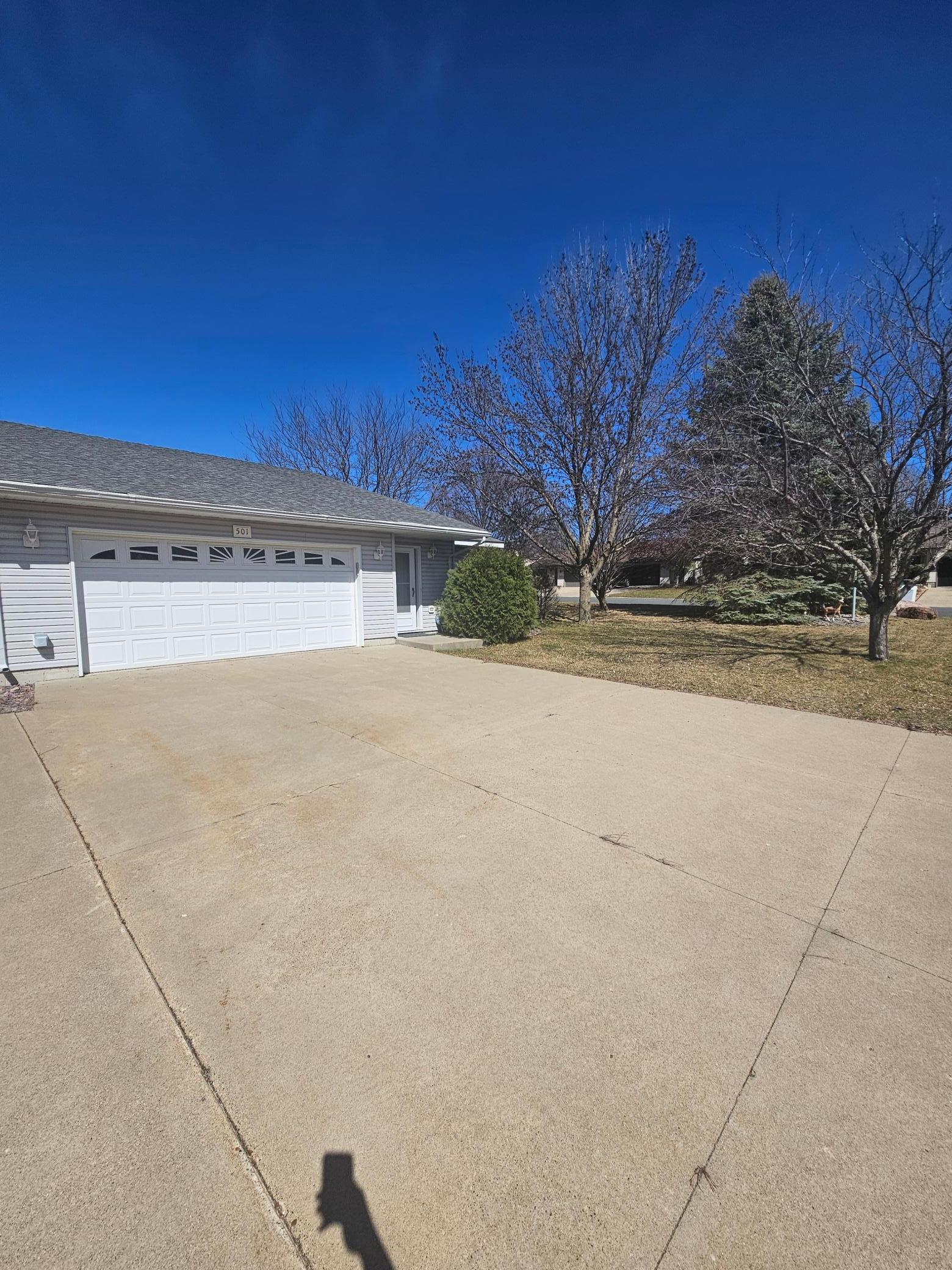 501 W Welco Drive Property Photo