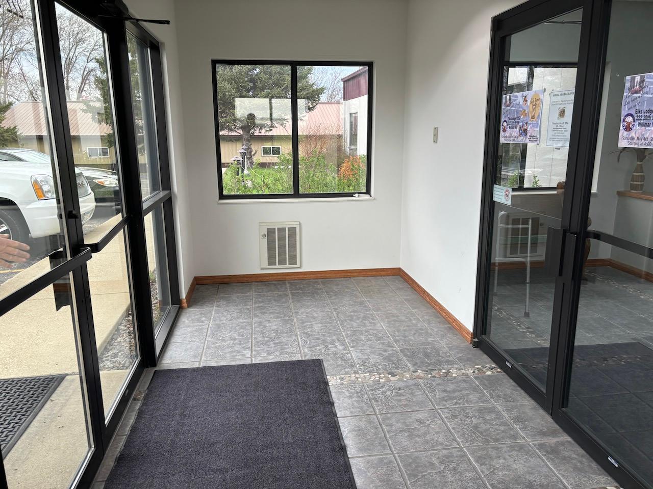 222-2 20th Street Property Photo 4