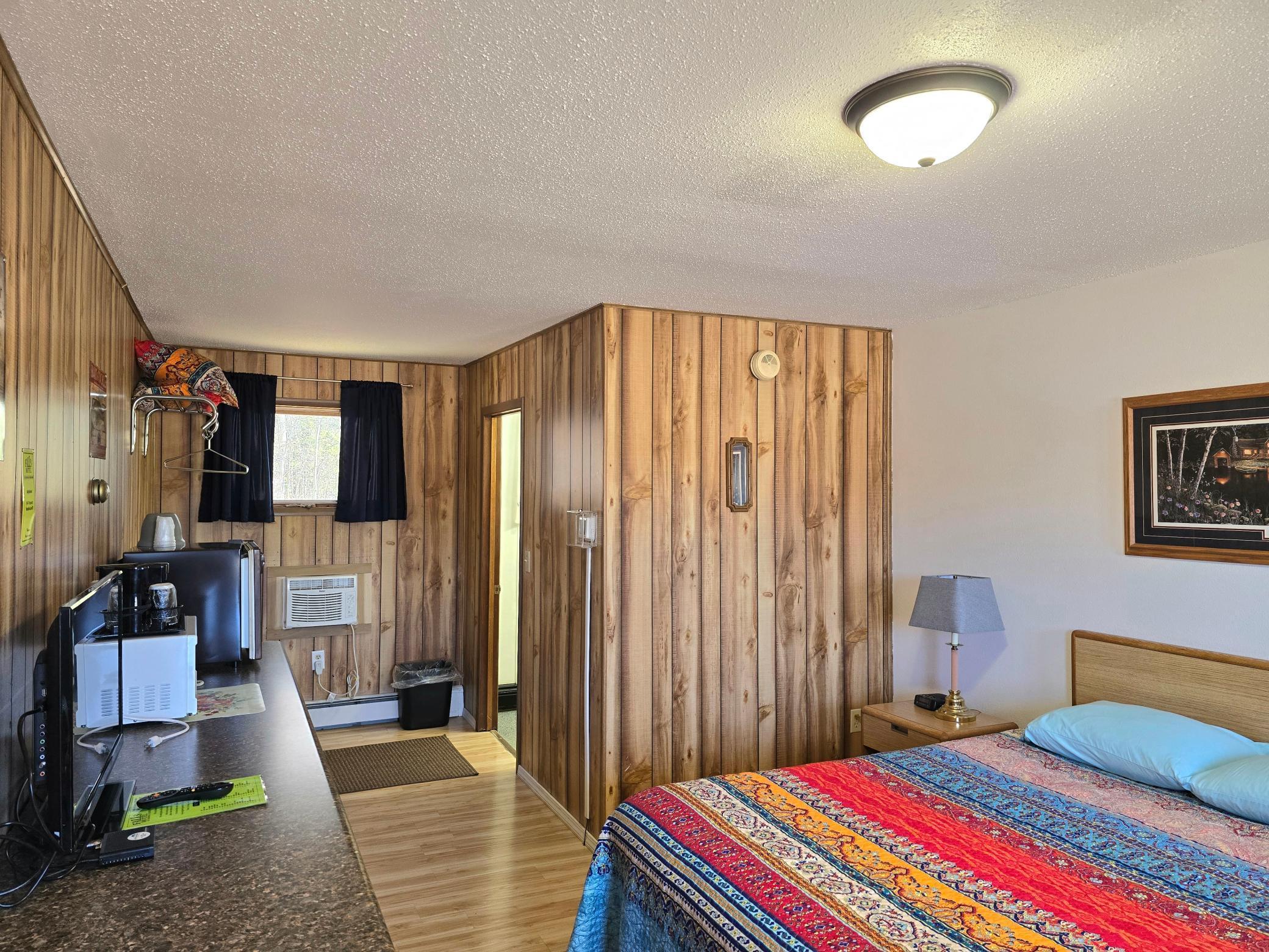 2101 Second Avenue Property Photo 9