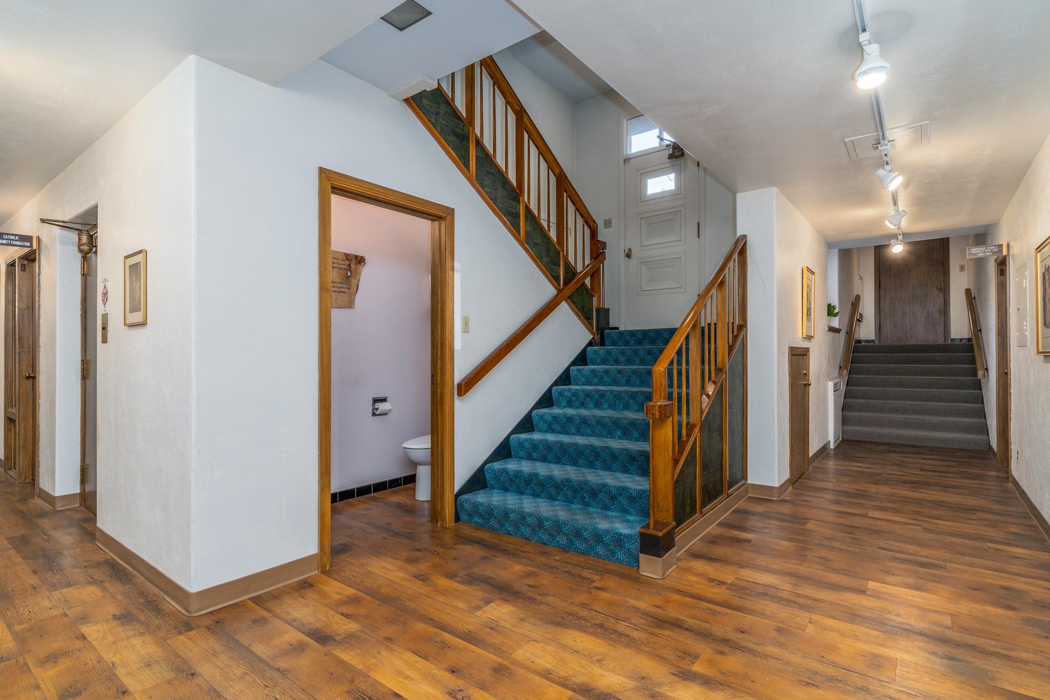 1220 Memorial Drive Property Photo 33