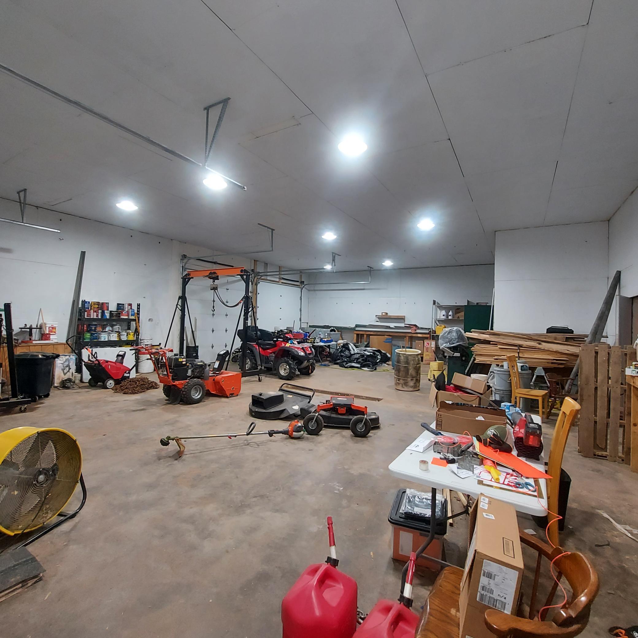 8525 Us Highway 2 Property Photo 14