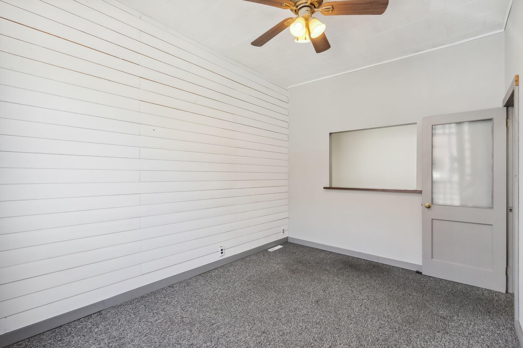 653 Main Street Property Photo 5