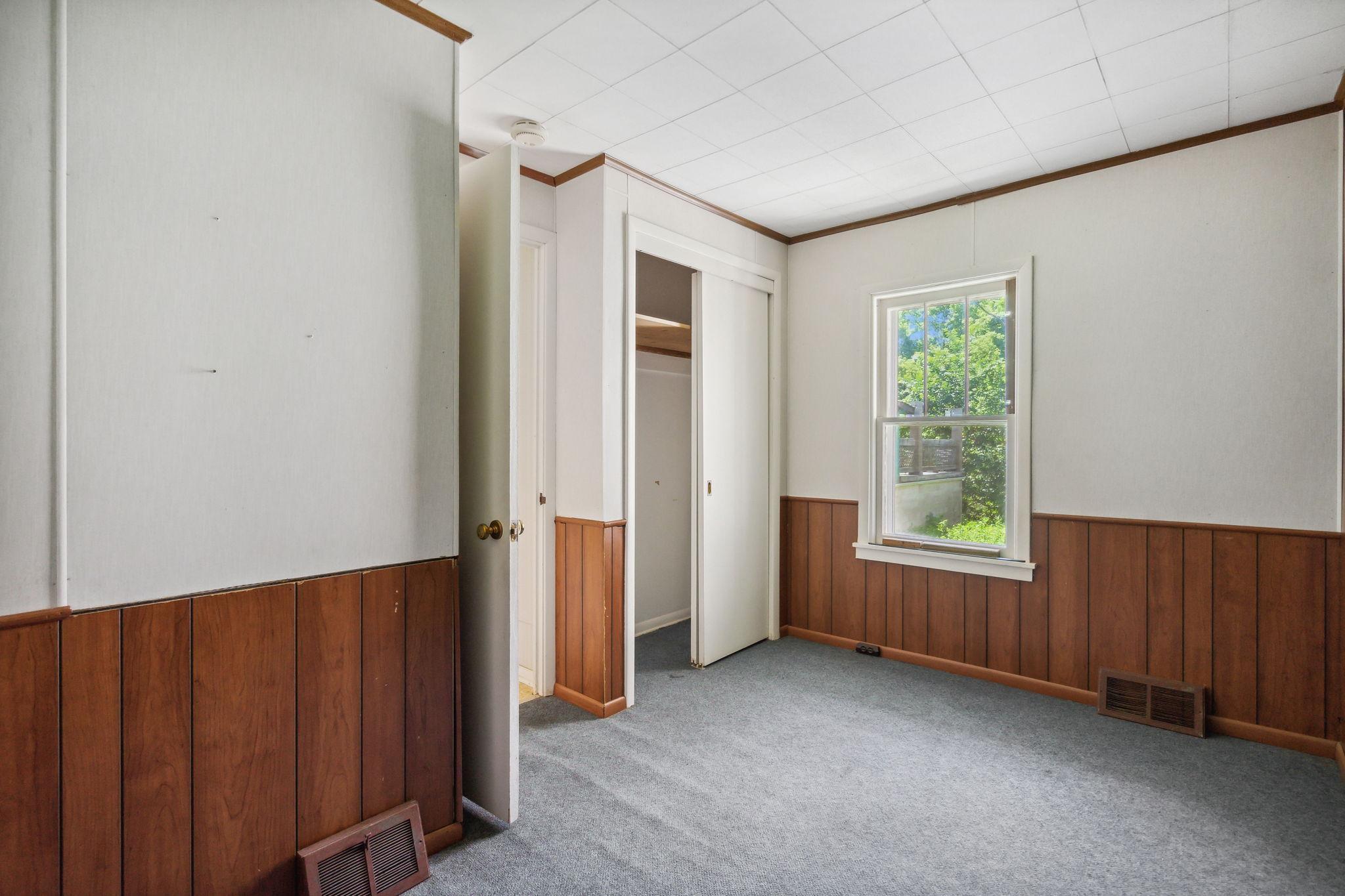 653 Main Street Property Photo 17