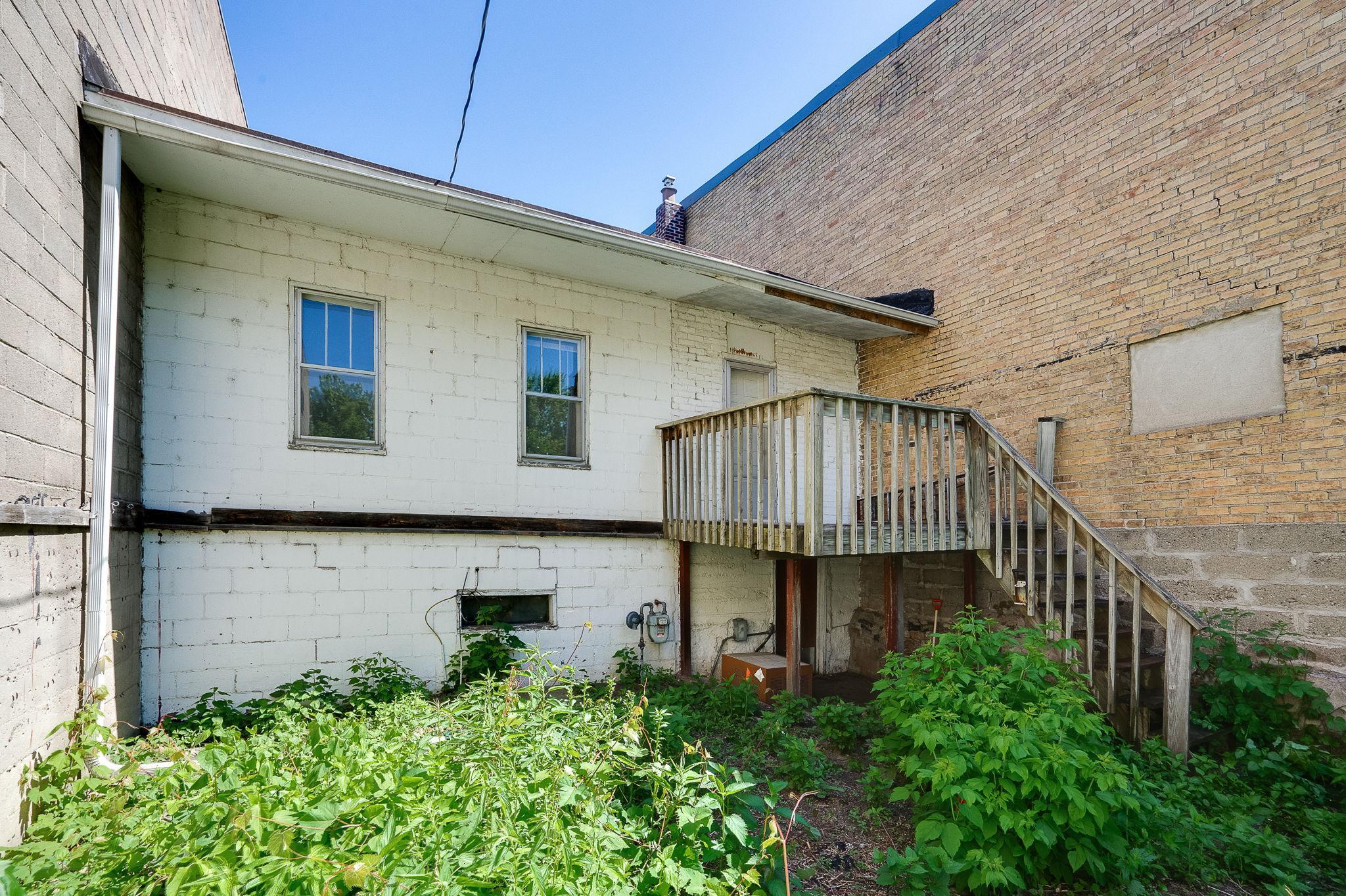 653 Main Street Property Photo 18