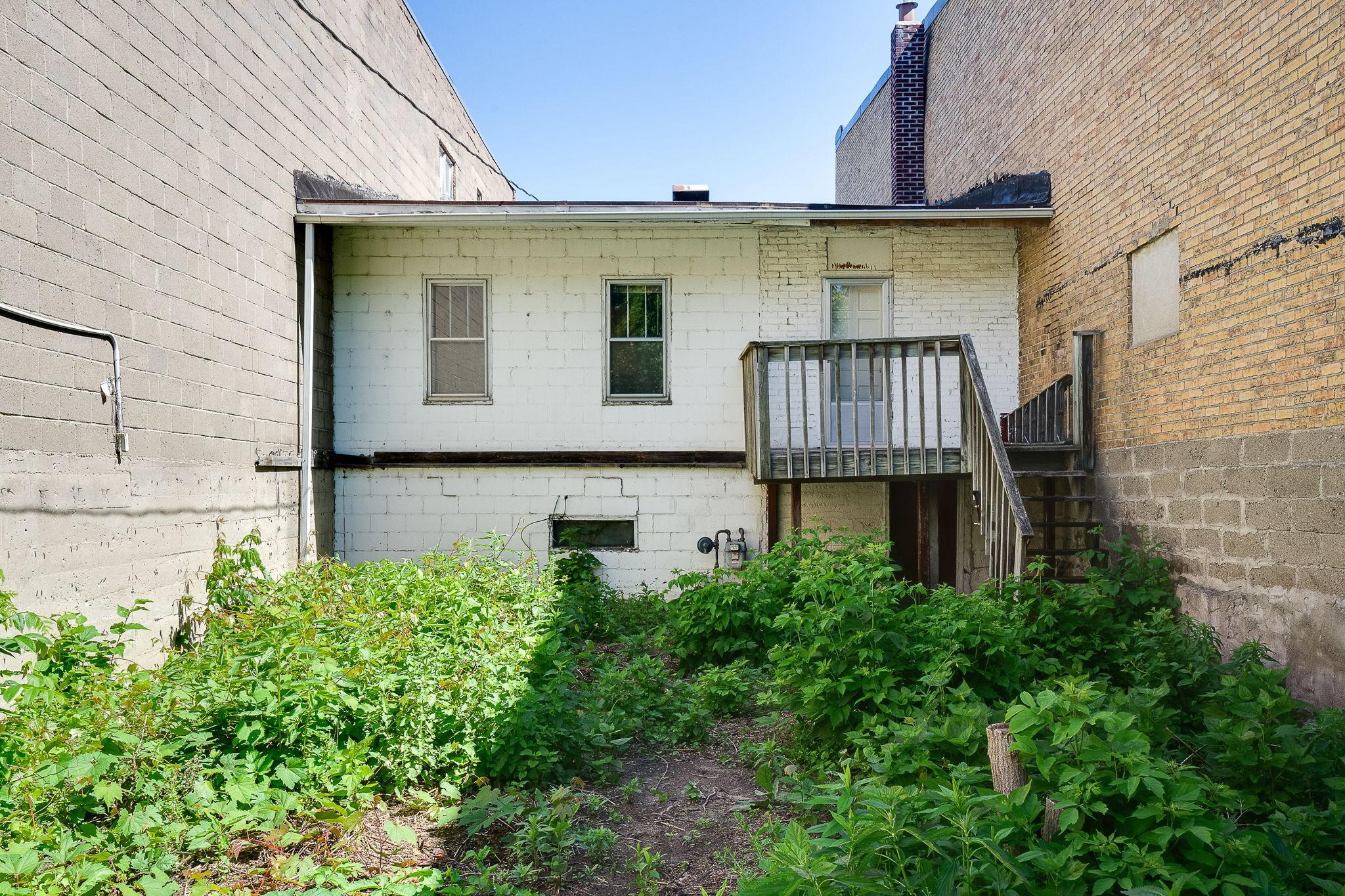 653 Main Street Property Photo 19