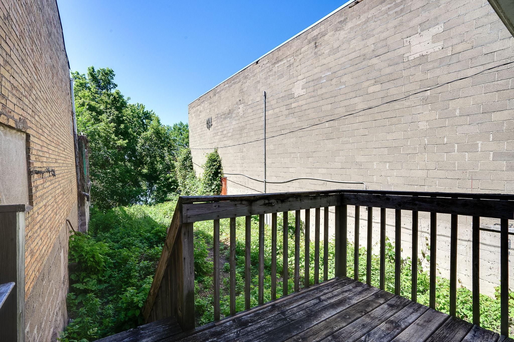 653 Main Street Property Photo 20