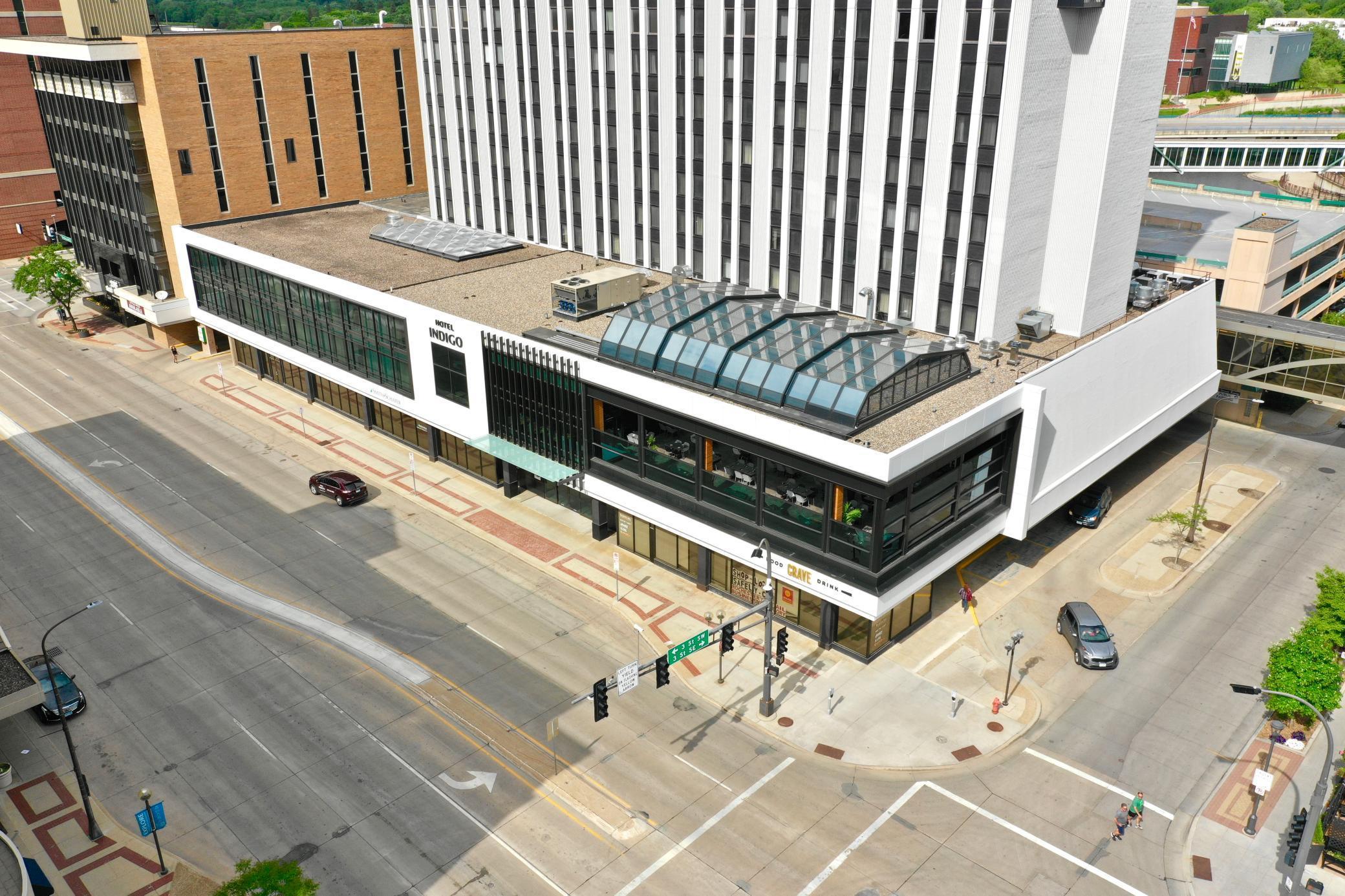 220 Broadway Avenue Property Photo 3
