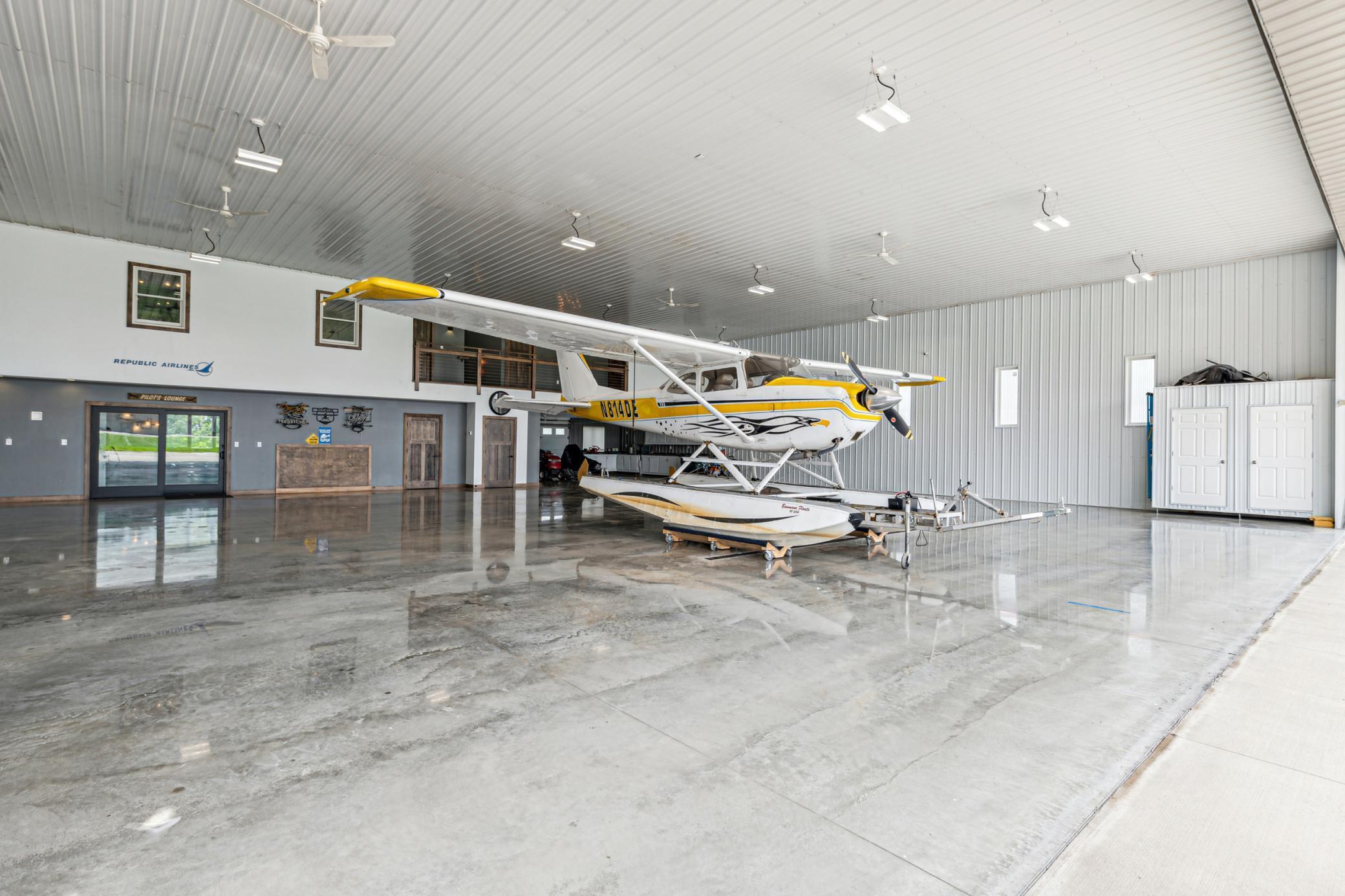 625 W Hangar Road 20-3 Property Photo 18