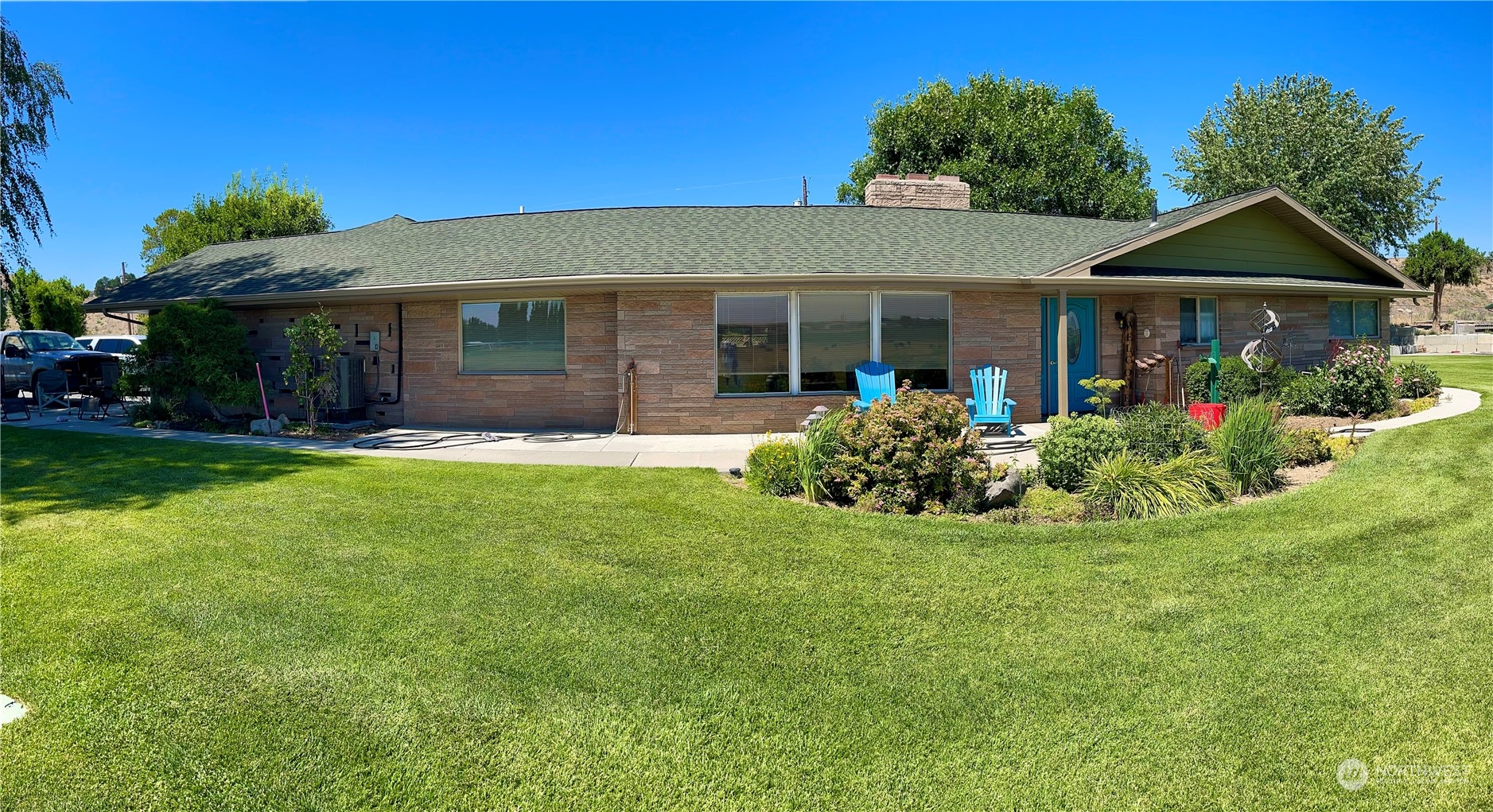 16620 Frey Road Property Photo 1