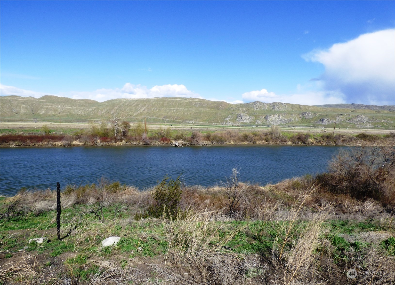 608 Monse River Road Property Photo 1
