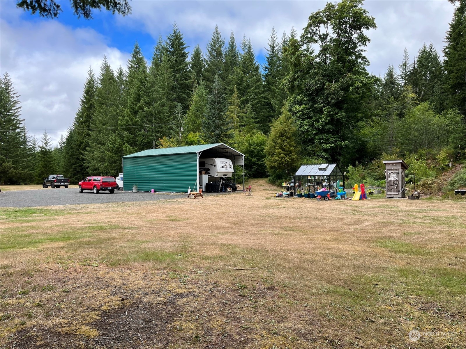 208552 W Hwy 101 Property Photo 1