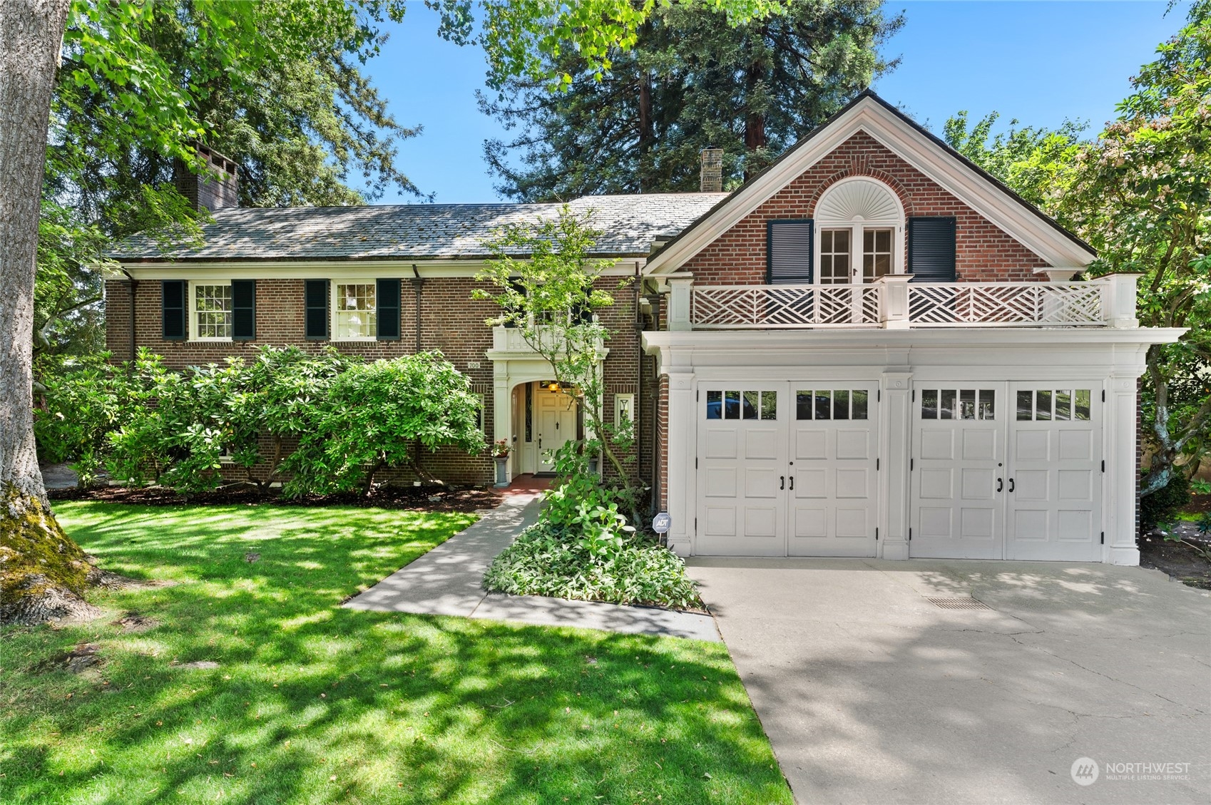 700 Mcgilvra Boulevard Property Photo