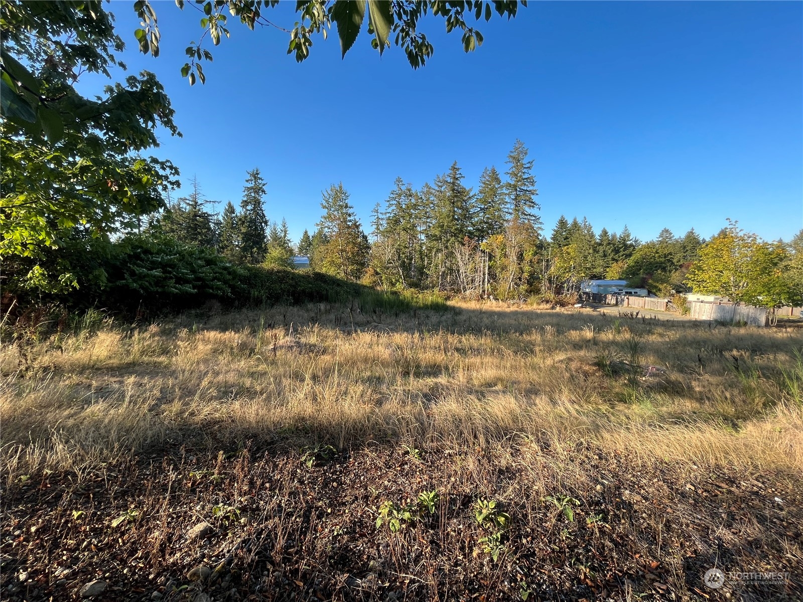 130 E Tacoma Street Property Photo 6