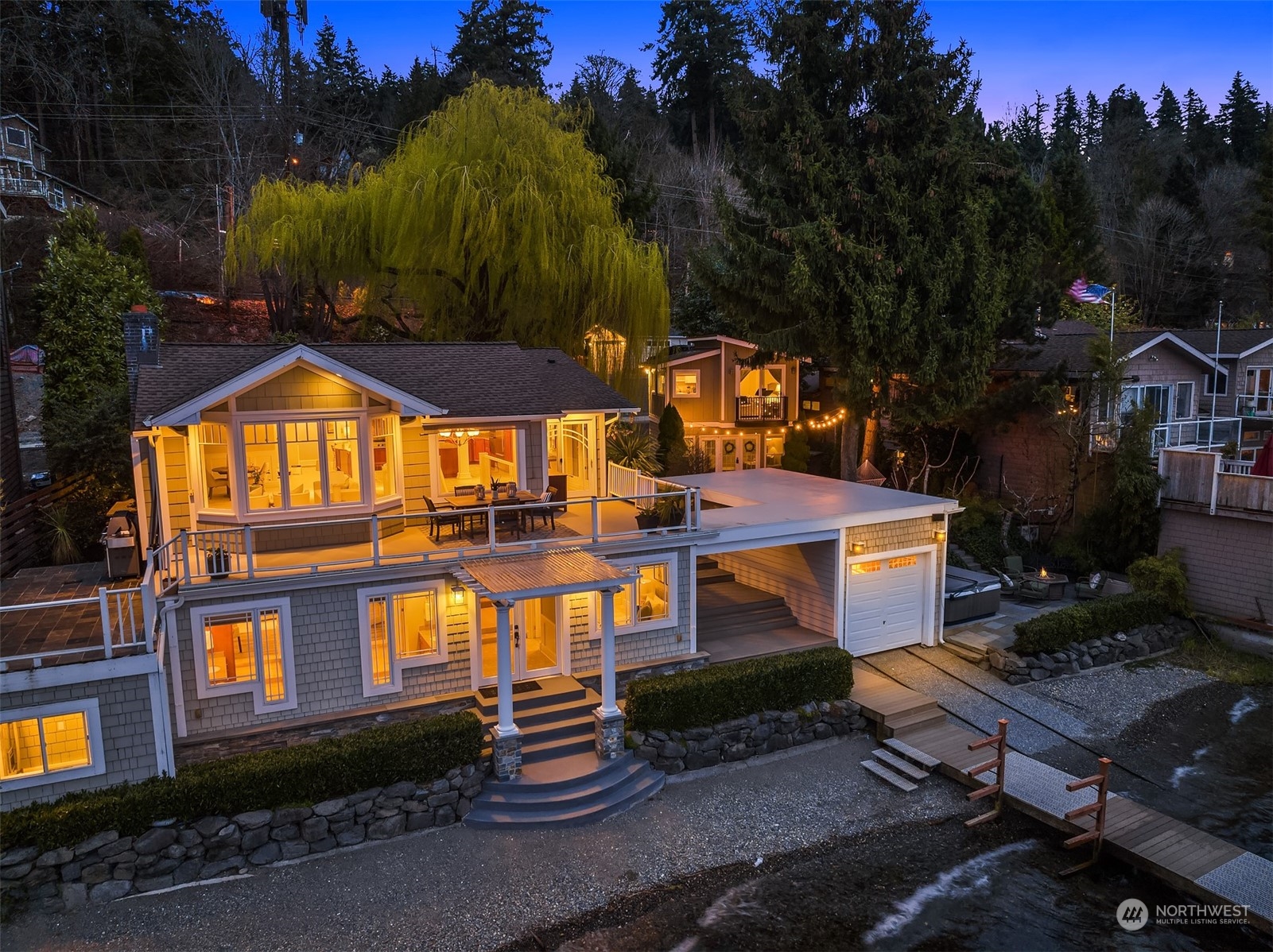 1119 E Lake Sammamish Parkway Property Photo
