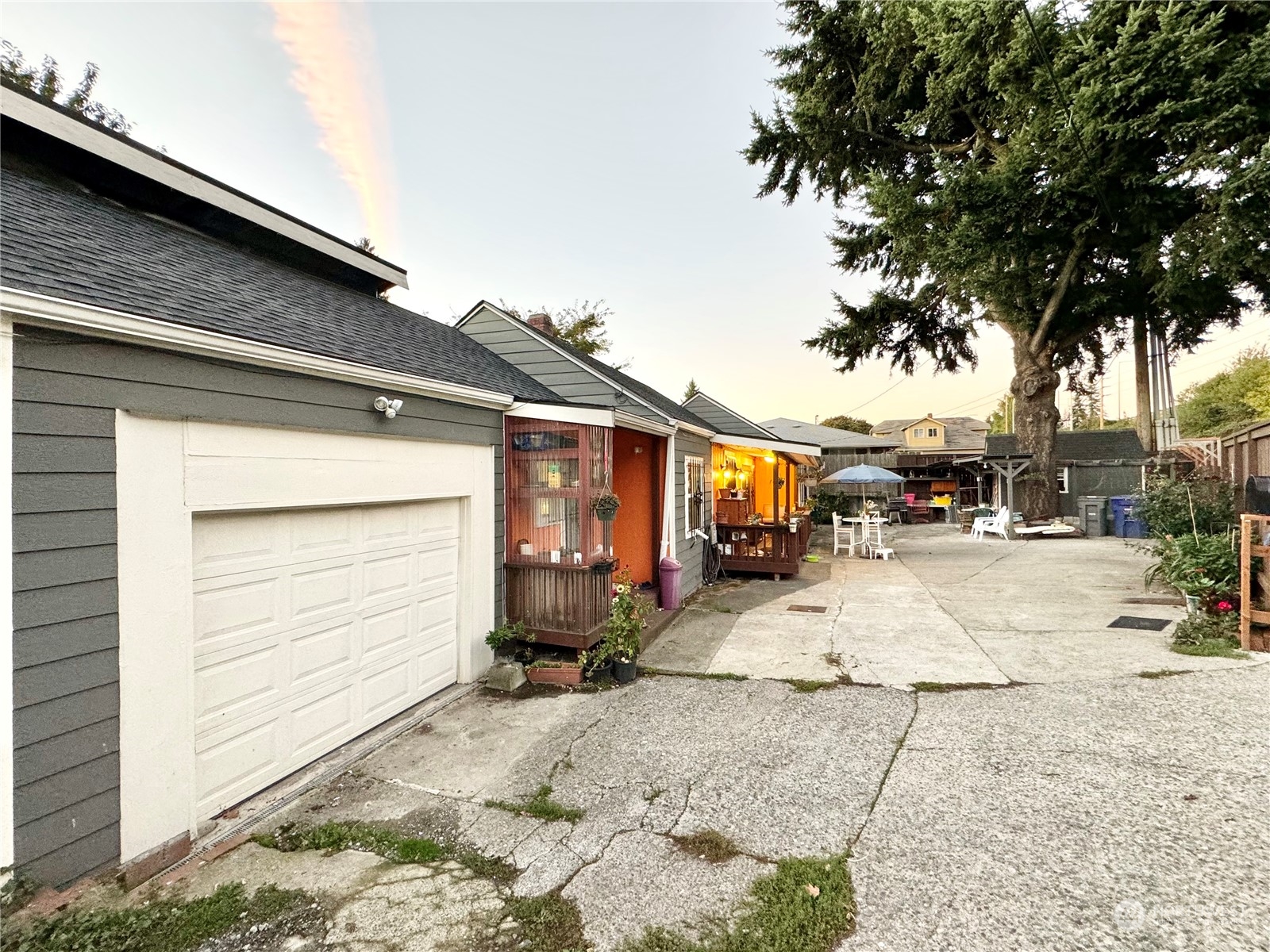 523 Main Avenue Property Photo