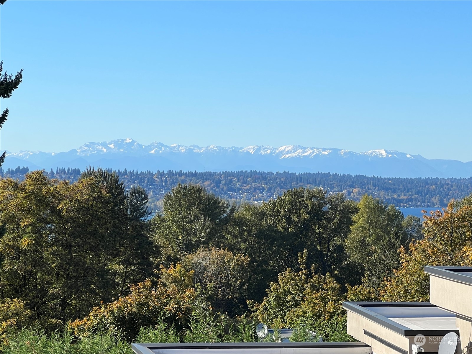 7537 115th Place Property Photo