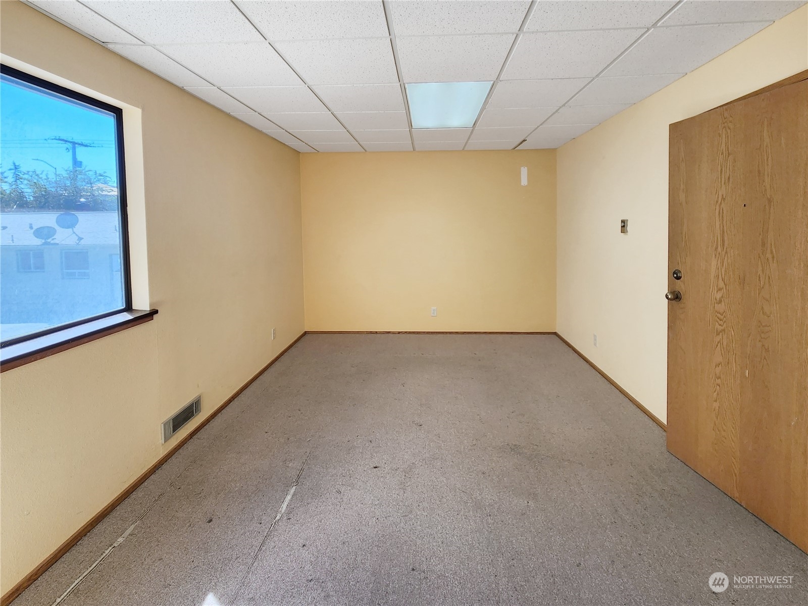 520 E Whidbey Avenue 205 Property Photo 7