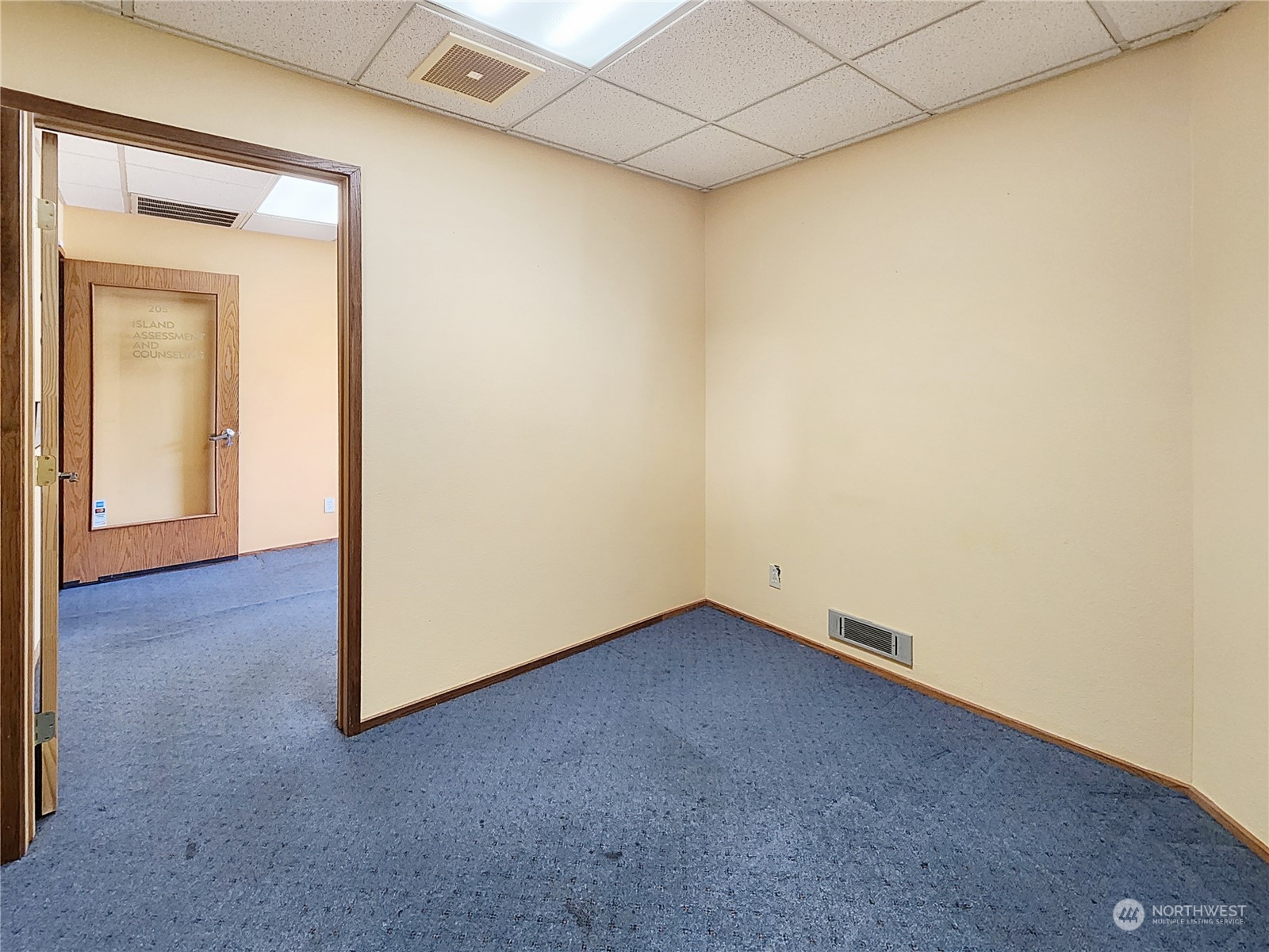 520 E Whidbey Avenue 205 Property Photo 14