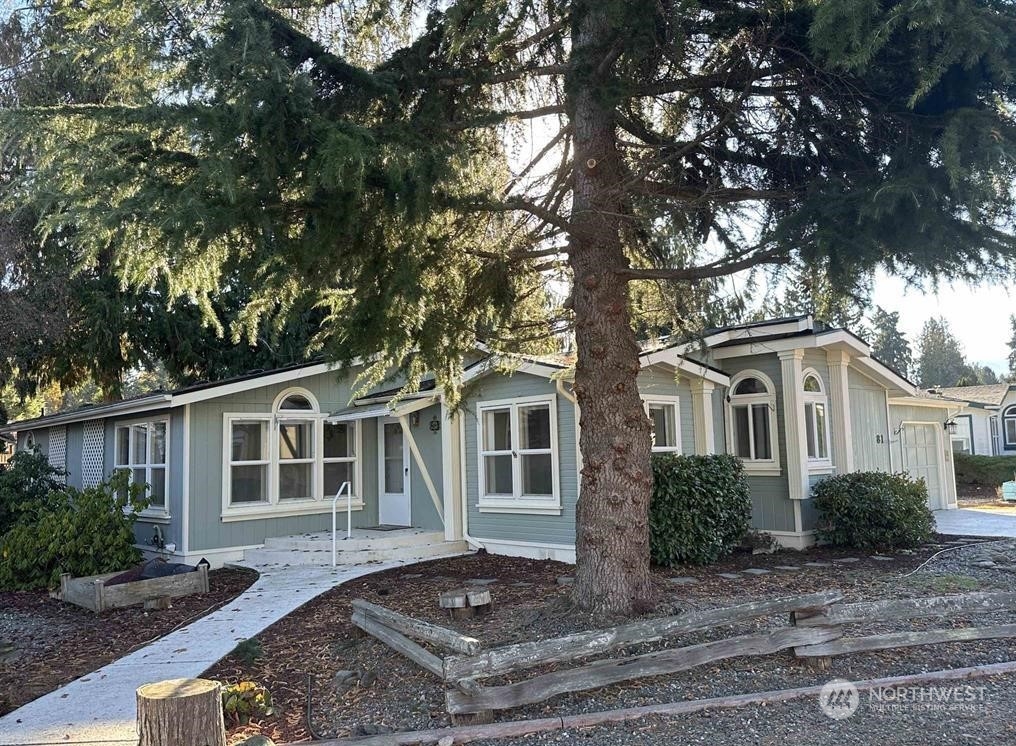 81 Eric's Way Property Photo 1