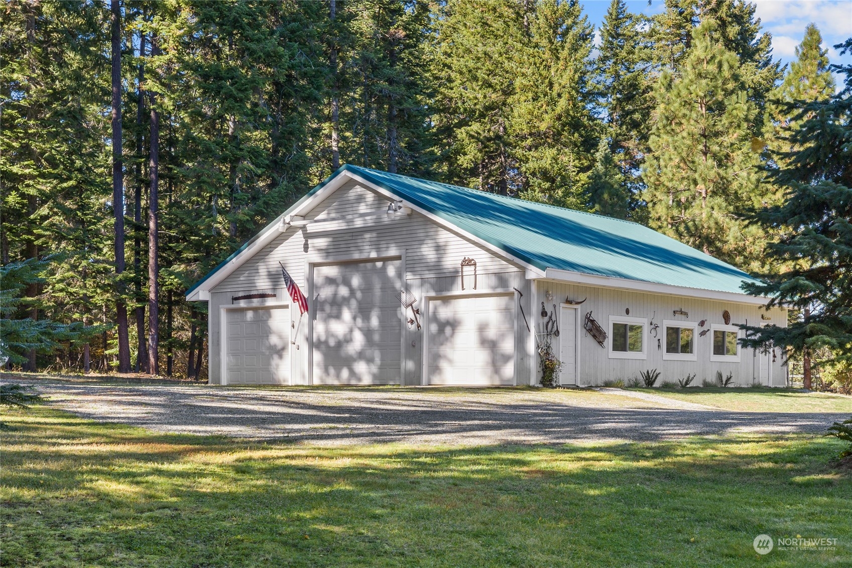 745 South Cle Elum Ridge Road Property Photo 1