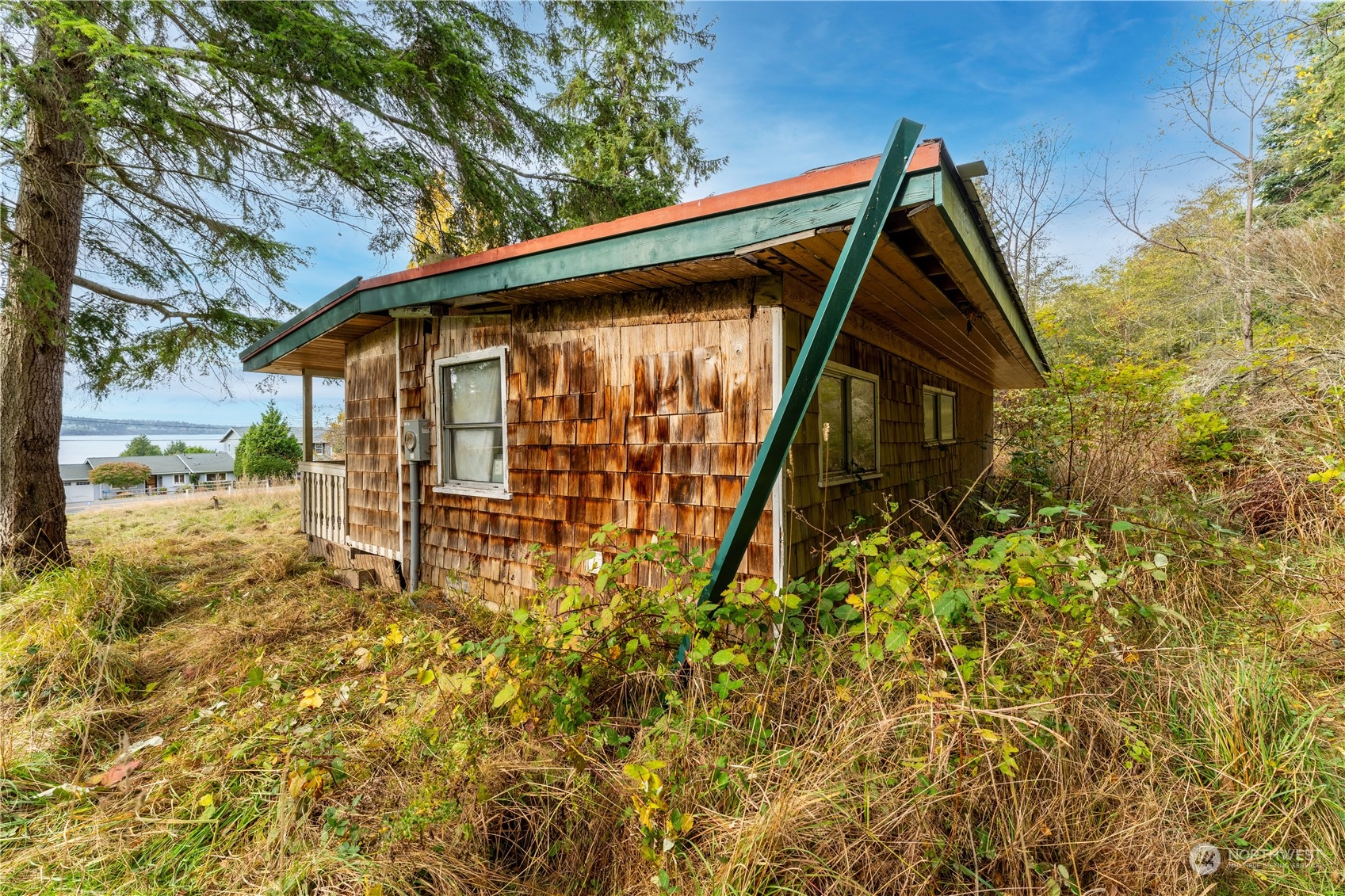 3307 E Harbor Road Property Photo 1
