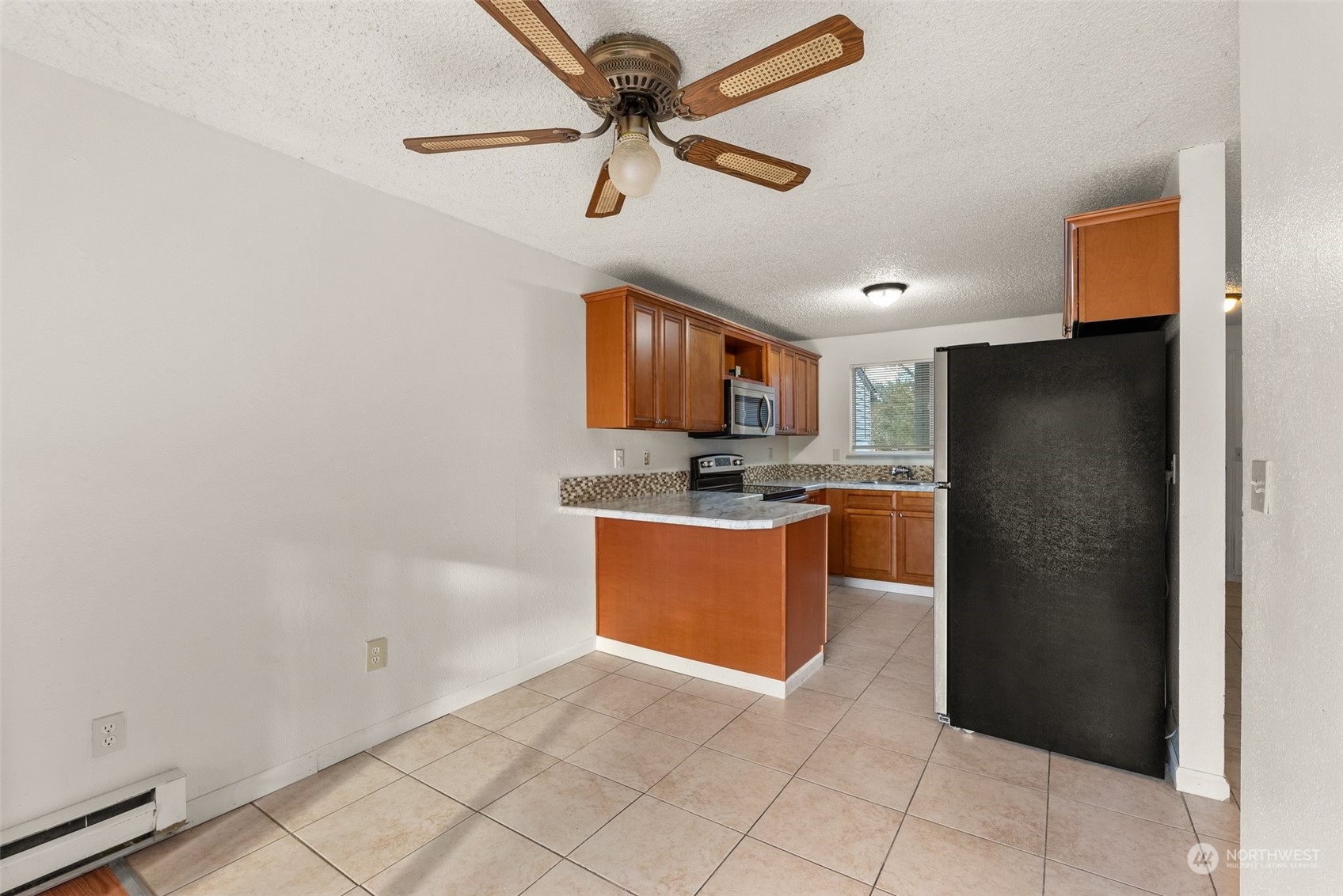 665 Sunset Avenue Property Photo 8