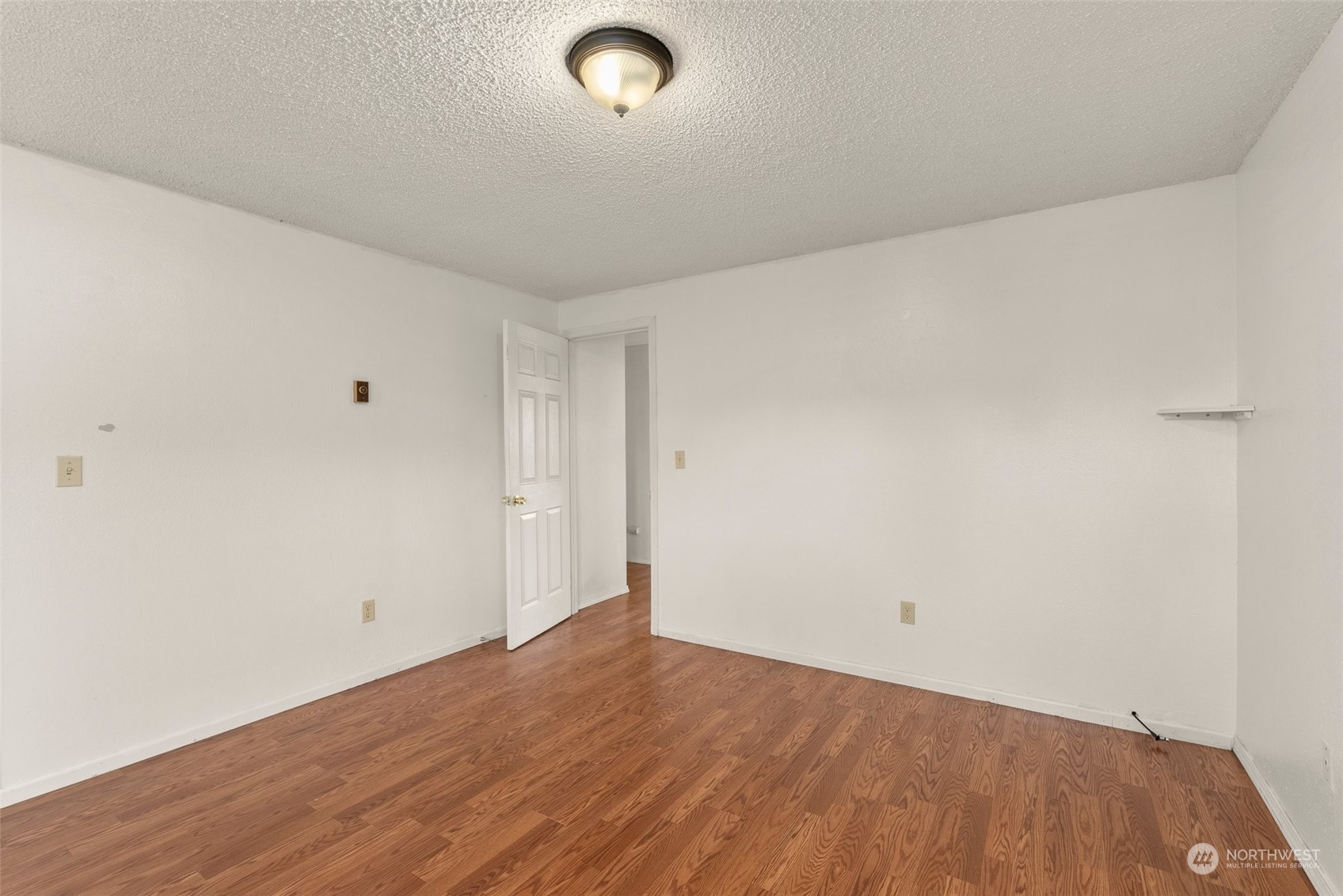 665 Sunset Avenue Property Photo 21