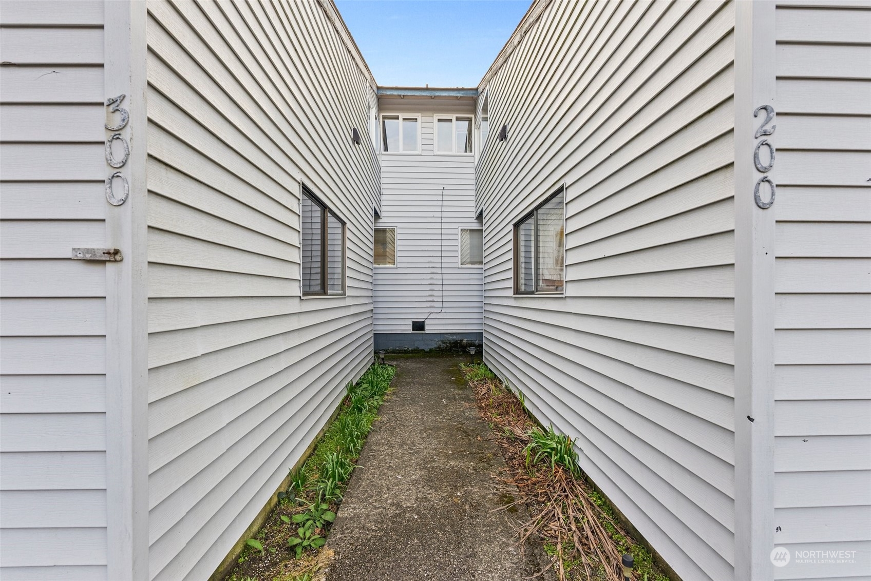665 Sunset Avenue Property Photo 26