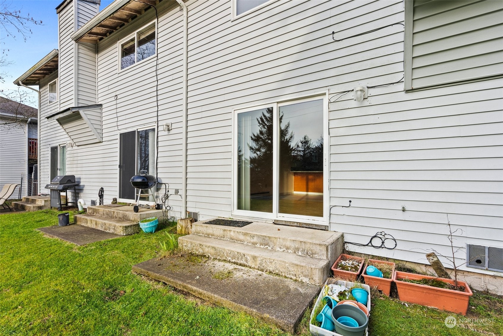 665 Sunset Avenue Property Photo 27