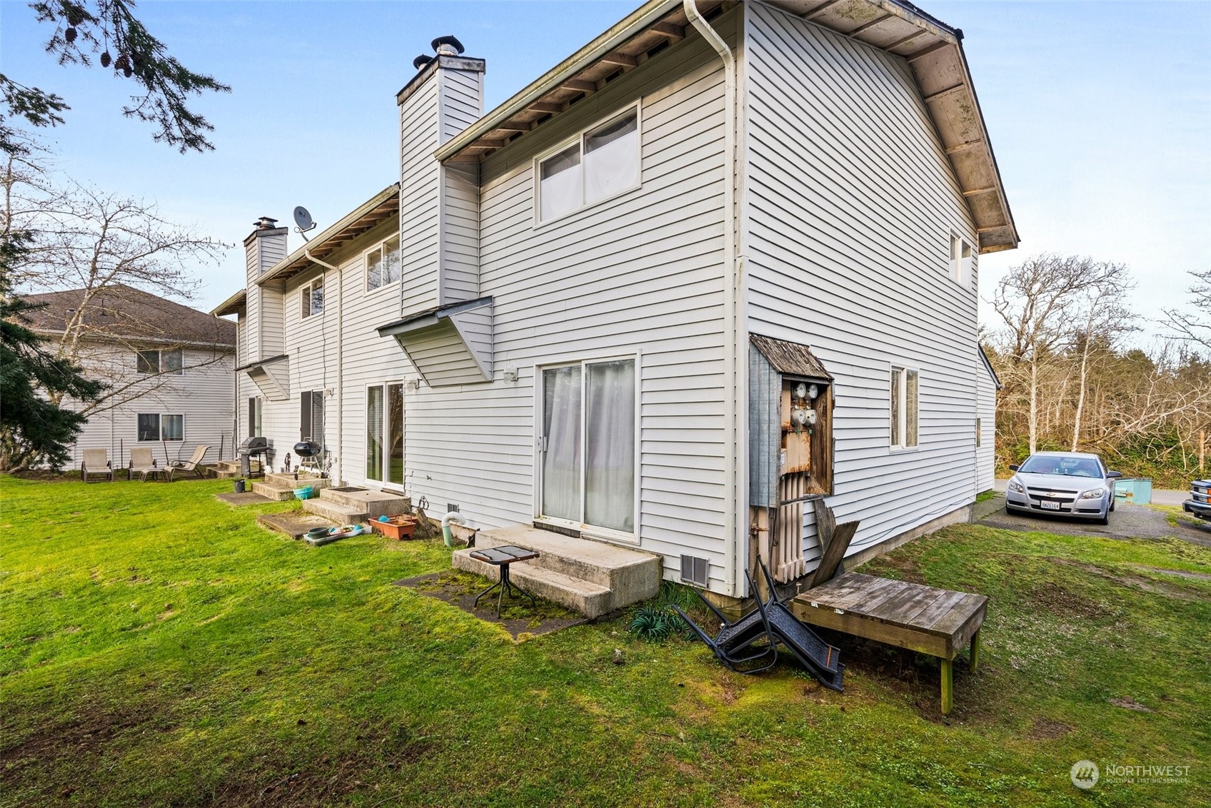 665 Sunset Avenue Property Photo 28