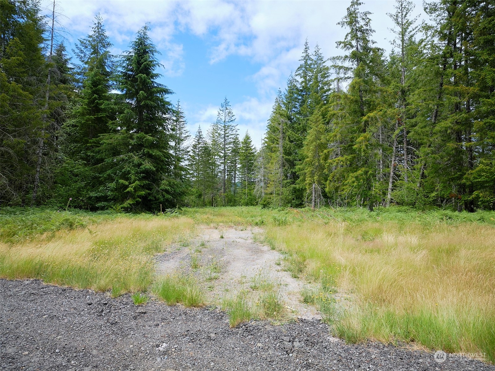 1 Lahar Lane Property Photo 9
