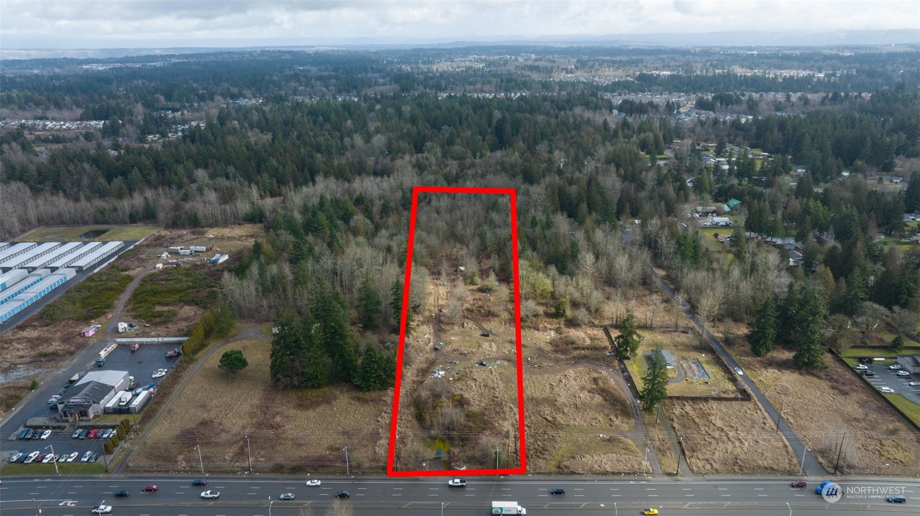 13305 Canyon Road Property Photo 3