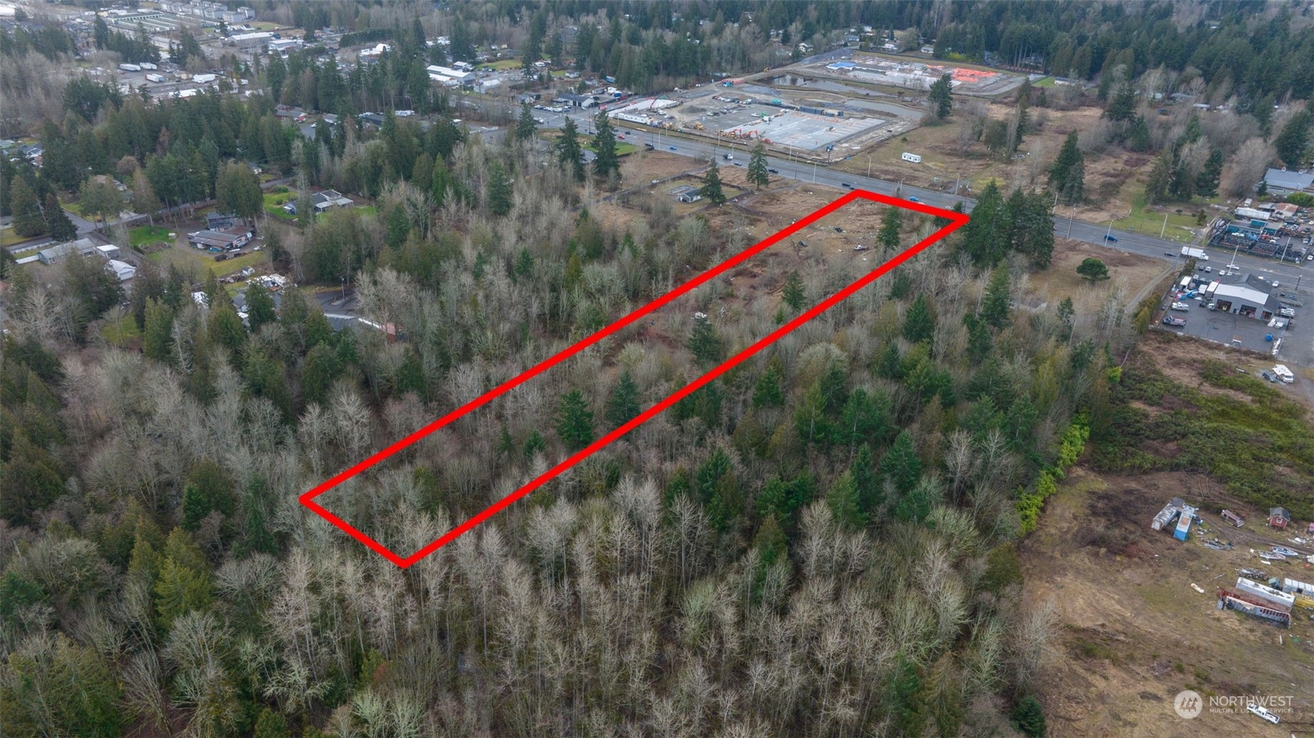 13305 Canyon Road Property Photo 7