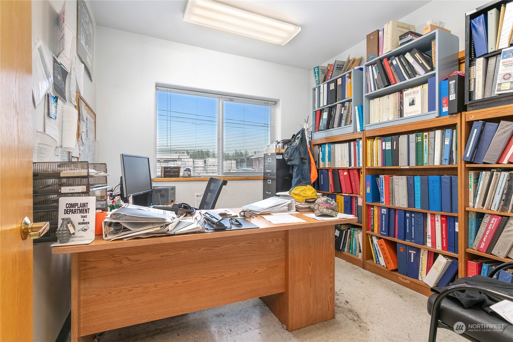 4041 Bakerview Spur Road Property Photo 12