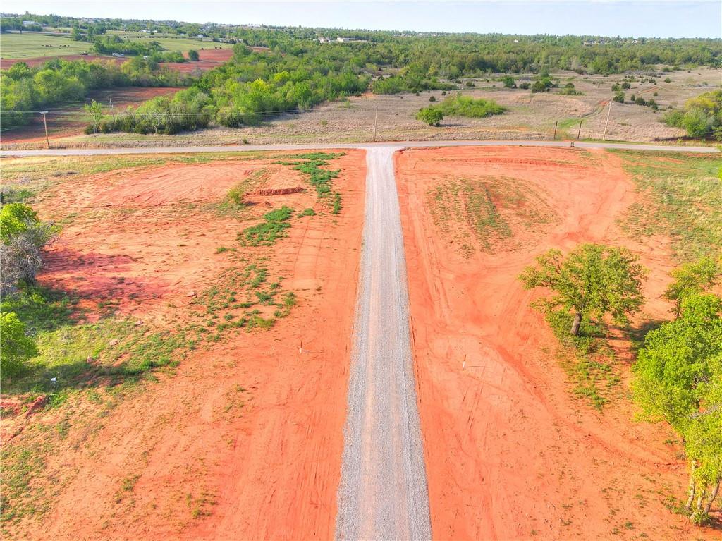 1201 Jerzee Mae Road Property Photo 4