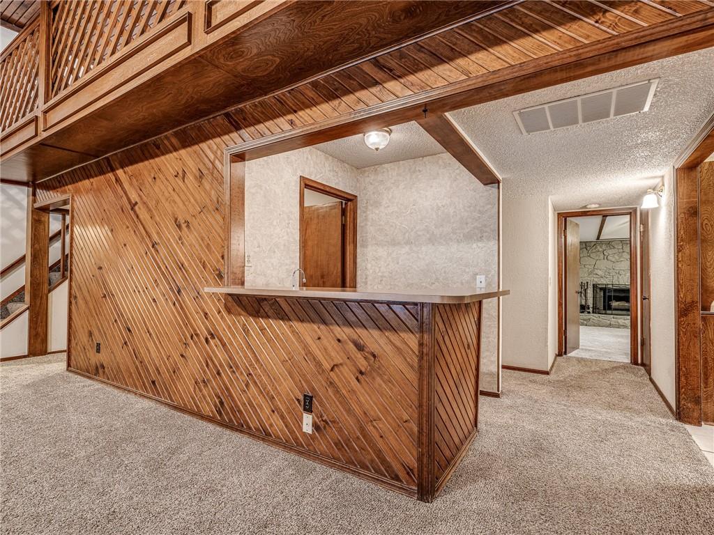 6212 Winfield Drive Property Photo 7