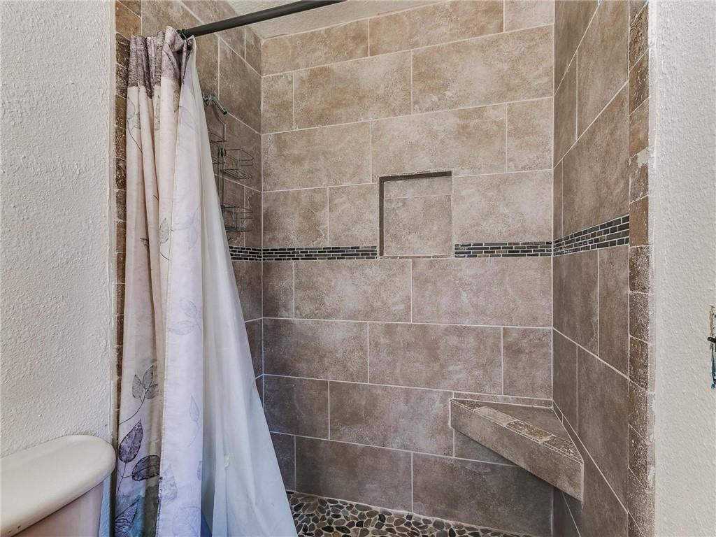 2103 Hill Drive Property Photo 21