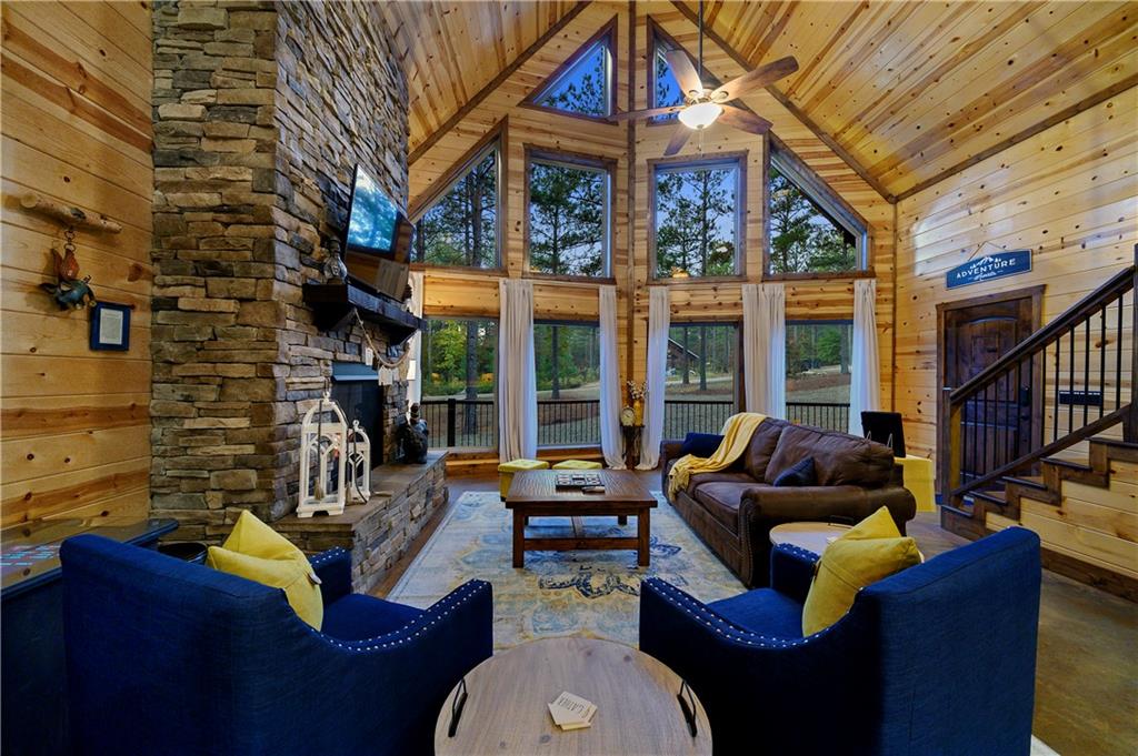 565 Sugar Pine Loop Property Photo 13