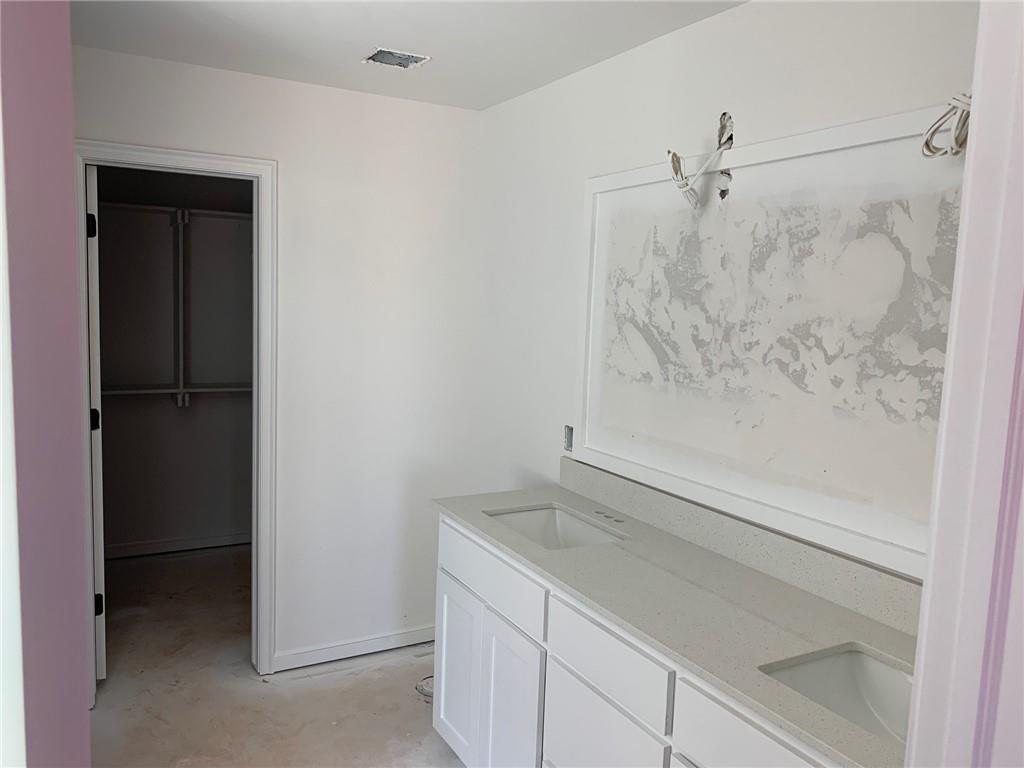 3405 Nw 180th Street Property Photo 7