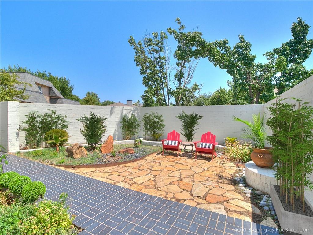 6233 Diane Drive Property Photo 2