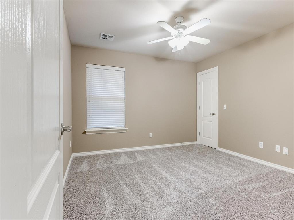 608 Garrison Lane Property Photo 13