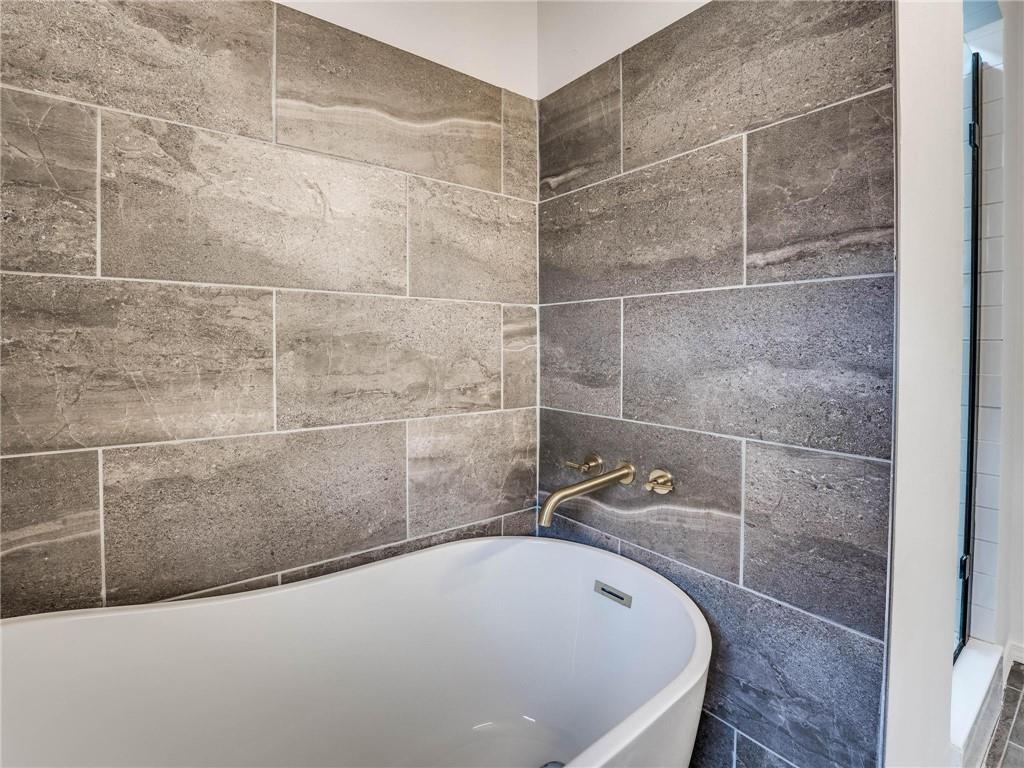 1622 Downing Street Property Photo 10