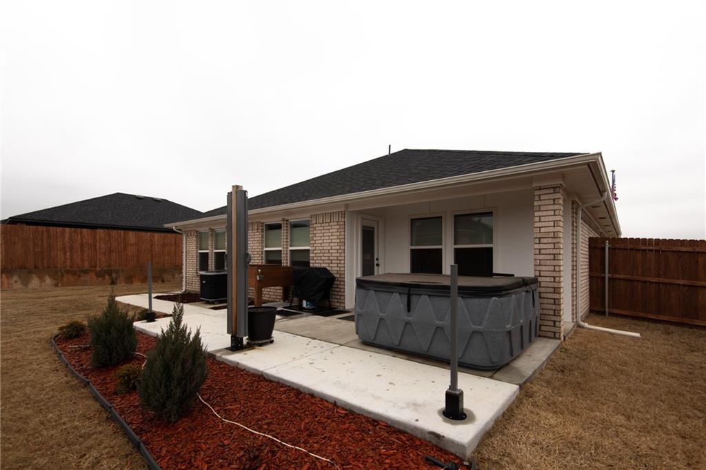 305 Renee Drive Property Photo 24