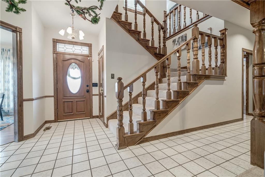 1421 Spring Creek Drive Property Photo 12